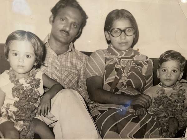 Shujaat Baig and Najma Siddiqui with their children